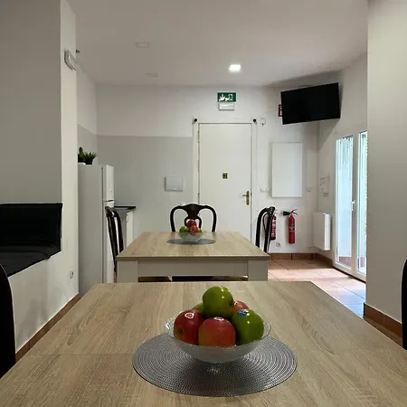 Urban Garden Albergue *