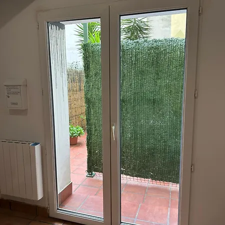 Urban Garden Hostel *