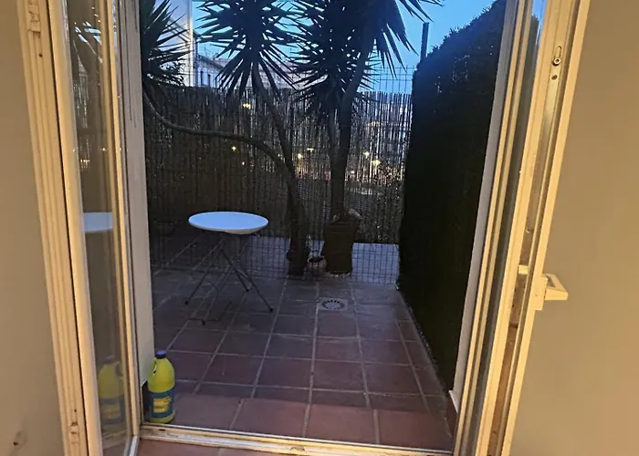 Urban Garden بيت شباب