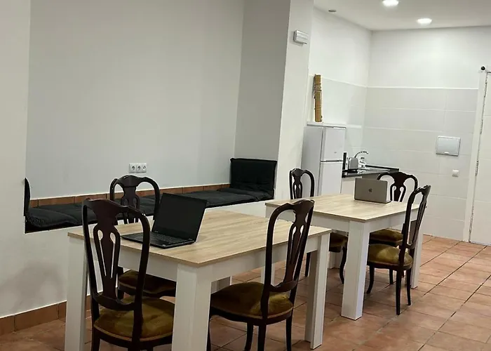 بيت شباب Urban Garden *