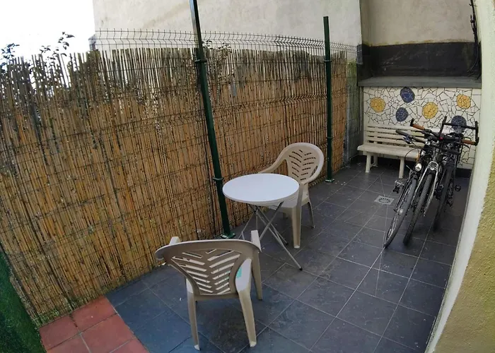 بيت شباب Urban Garden *