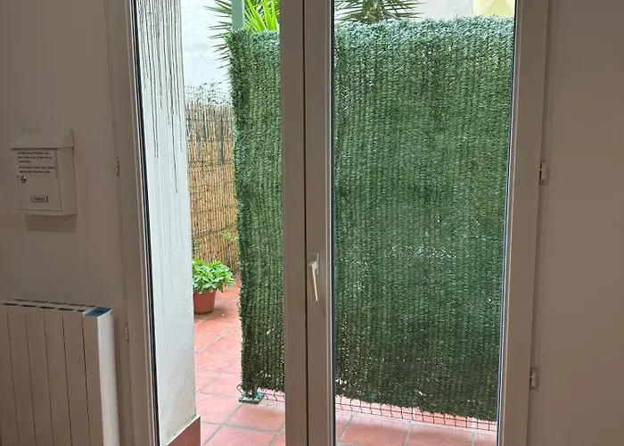 Urban Garden بيت شباب *